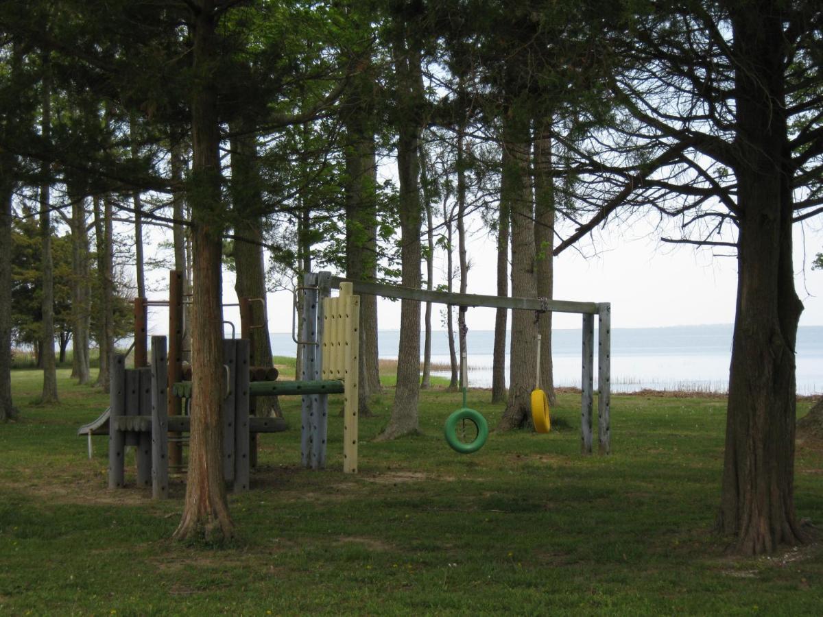 Virginia Landing Camping Resort Cabin 2 Quinby Esterno foto